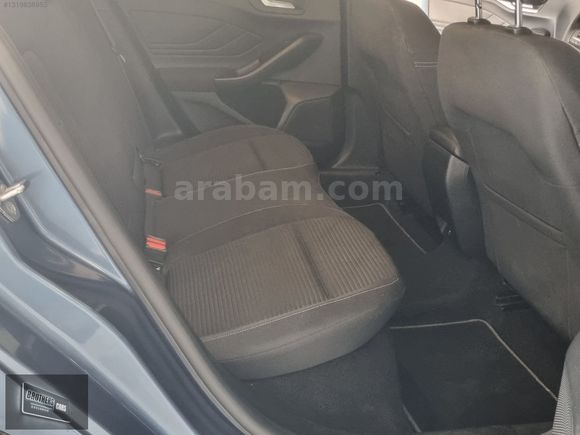 2024 CIKIŞLI HATASIZ BOYASIZ 69000 KM DE FOCUS TITANIUM X