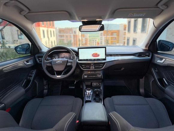 FORD FOCUS DİZEL OTOMATİK TİTANYUM X FULL 10 BİNDE