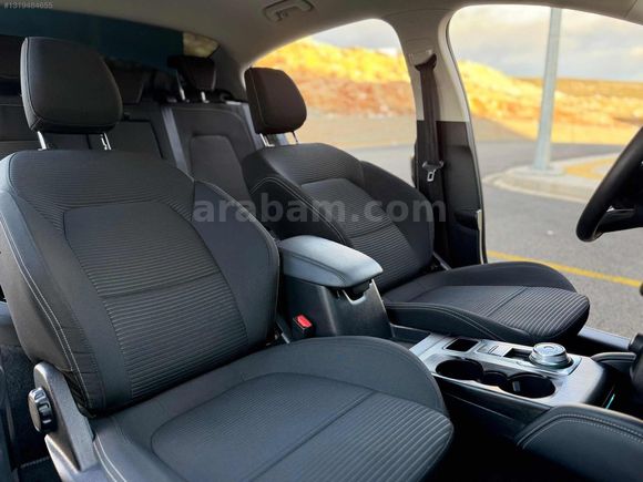 FORD FOCUS DİZEL OTOMATİK TİTANYUM X FULL 10 BİNDE