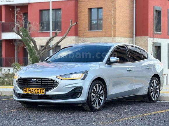 FORD FOCUS DİZEL OTOMATİK TİTANYUM X FULL 10 BİNDE