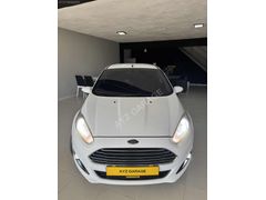 AYZ GARAGE'DAN-2015-FORD FİESTA 194.000 KM
