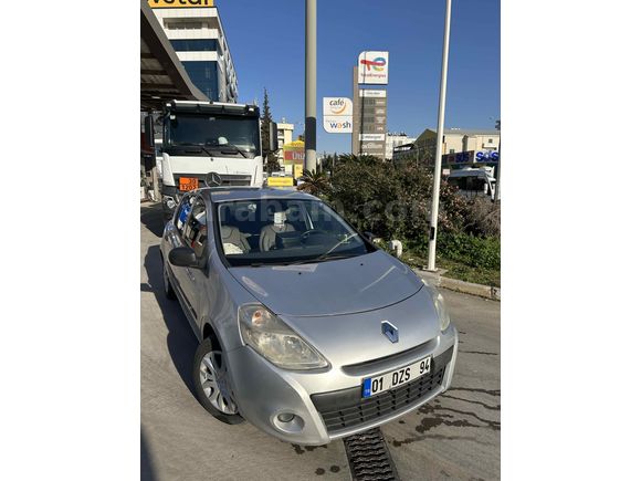 Sahibinden Renault Clio 1.5 dCi Authentique 2011 Model  247.500 km Gri (Gümüş)