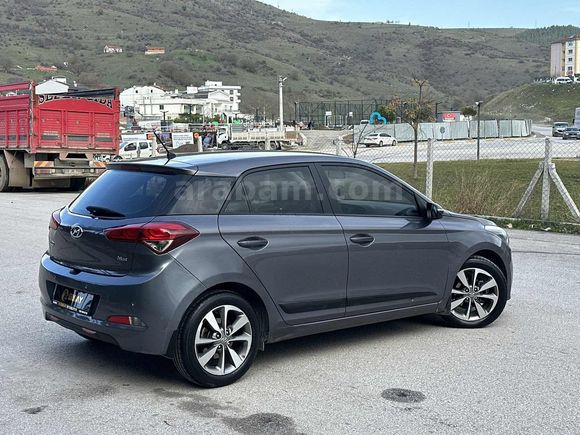 ERBAY DAN HYUNDAİ İ20 ELİTE 87000 KM 2015 MODEL