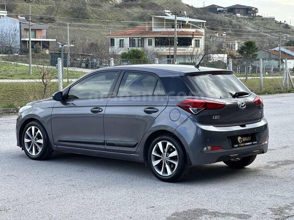 ERBAY DAN HYUNDAİ İ20 ELİTE 87000 KM 2015 MODEL