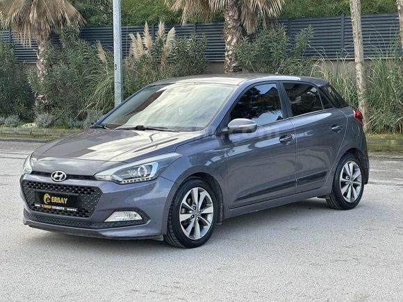 ERBAY DAN HYUNDAİ İ20 ELİTE 87000 KM 2015 MODEL