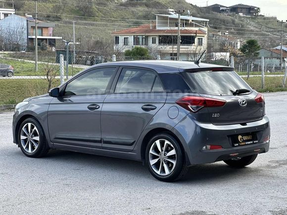 ERBAY DAN HYUNDAİ İ20 ELİTE 87000 KM 2015 MODEL
