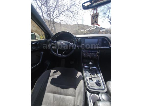 2018 MODEL CAM TAVAN