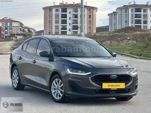 ÖZ MRC AUTO 'DAN2023 OTOMATİK+CARPLAY FORD FOCUS