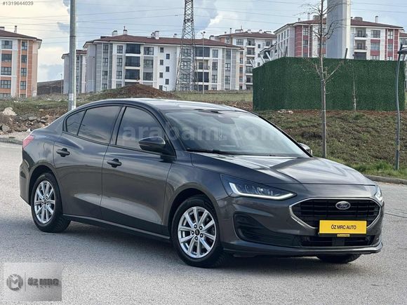 ÖZ MRC AUTO 'DAN2023 OTOMATİK+CARPLAY FORD FOCUS