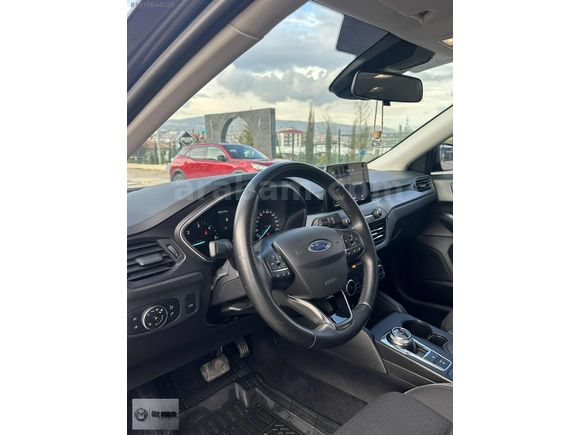 ÖZ MRC AUTO 'DAN2023 OTOMATİK+CARPLAY FORD FOCUS