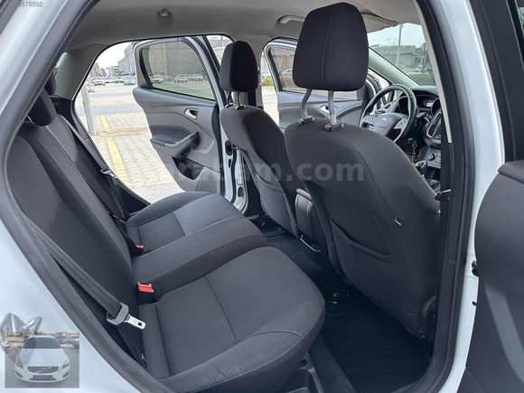 Çok temiz 2018 Focus 1.5 Tdci 120 HP Style Sadece 3 parça boyalı