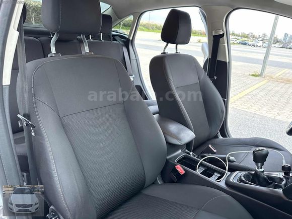 Çok temiz 2018 Focus 1.5 Tdci 120 HP Style Sadece 3 parça boyalı