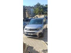 HATASIZ 2025 MODEL 6250 KM BERLİNGO
