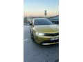 İlk Sahibinden Opel Astra 1.2 T   Elegance. Sarı 