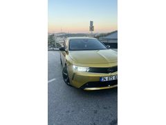 İlk Sahibinden Opel Astra 1.2 T   Elegance. Sarı 