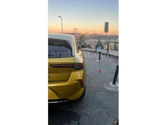 İlk Sahibinden Opel Astra 1.2 T   Elegance. Sarı 