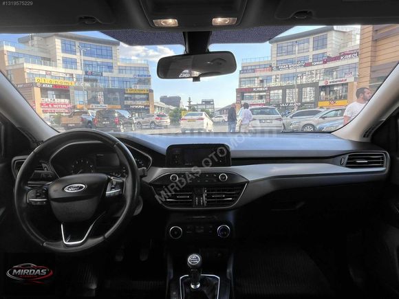 2021 ÇIKIŞLI HATASIZ FORD FOCUS TREND X 48.000 ORİJİNAL KM