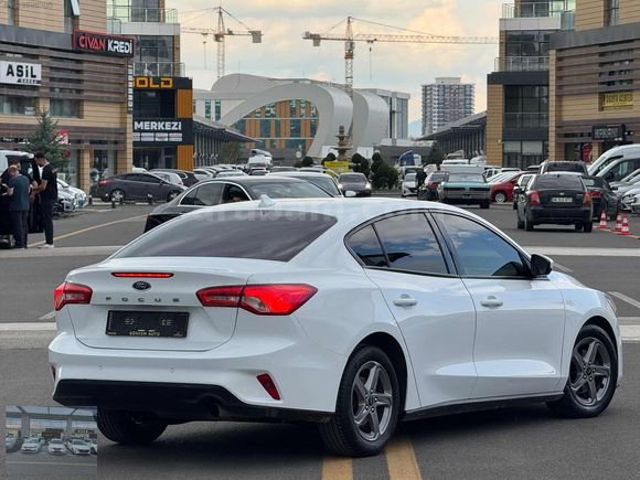 GÖRKEM AUTO'DAN FOCUS-Trend X /DEĞİŞENSİZ/OTOMATİK VİTES