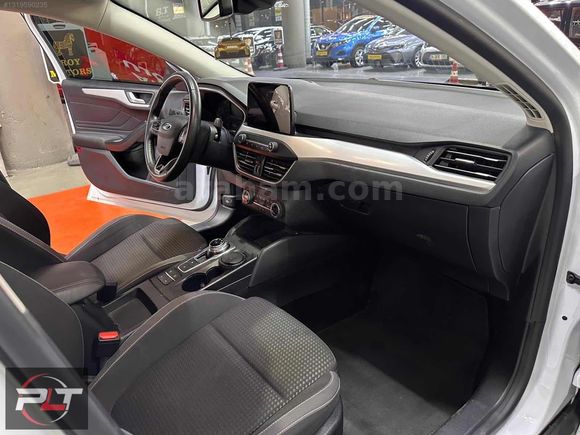 POLATTAN 2021 FORD FOCUS 1.5 DİZEL TİTANIUM SENET & VE KREDİ İLE