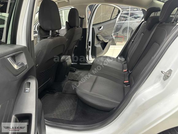 106.000 BİN KM 2020 FORD FOCUS 1.5 TDCİ TİTANİUM OTOMATİK