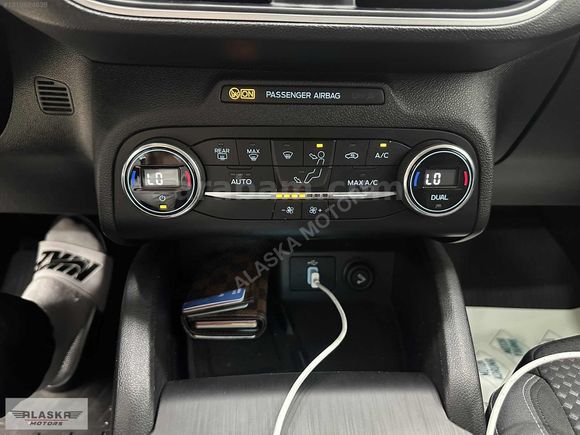 106.000 BİN KM 2020 FORD FOCUS 1.5 TDCİ TİTANİUM OTOMATİK
