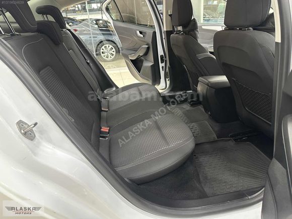 106.000 BİN KM 2020 FORD FOCUS 1.5 TDCİ TİTANİUM OTOMATİK