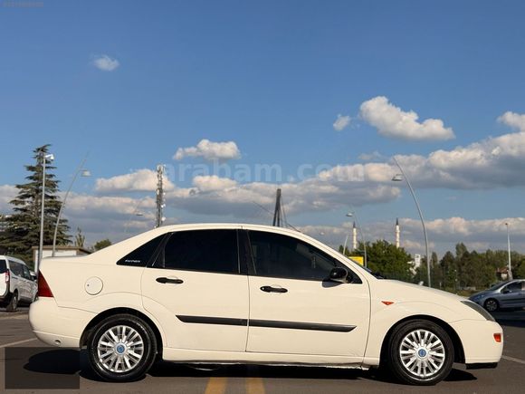 1999 FORD FOCUS GHİA KAPUT TAVAN BOYASIZ 288 BİN KM