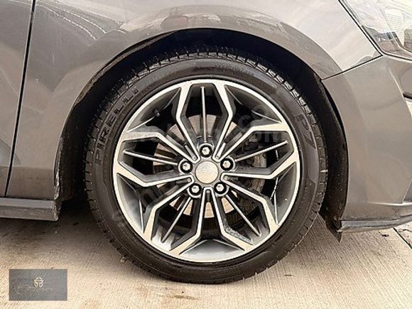 TURAN OTOMOTİVDEN DEĞİŞENSİZ DÜŞÜK KM BAKIMLI KARTA 12 TAKSİT