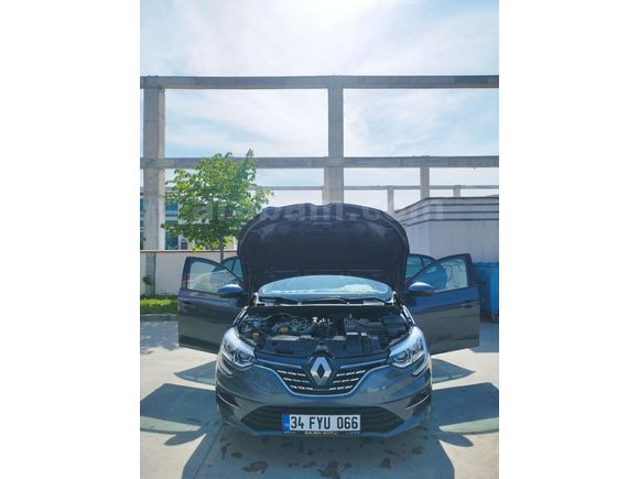 Sahibinden Renault Megane 1.3 TCe Joy Comfort 2022 Model  85.000 km Gri