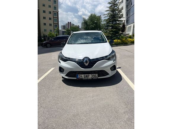  Renault Clio 1.0 TCe Touch 2023 Model 