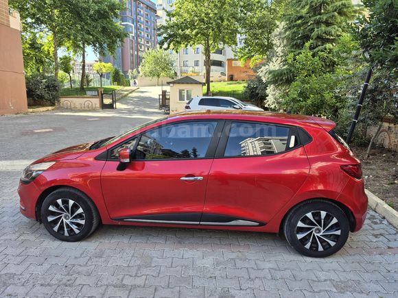 Sahibinden Renault Clio 0.9 TCe Joy 2020 Model