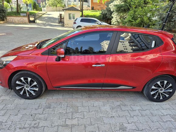 Sahibinden Renault Clio 0.9 TCe Joy 2020 Model