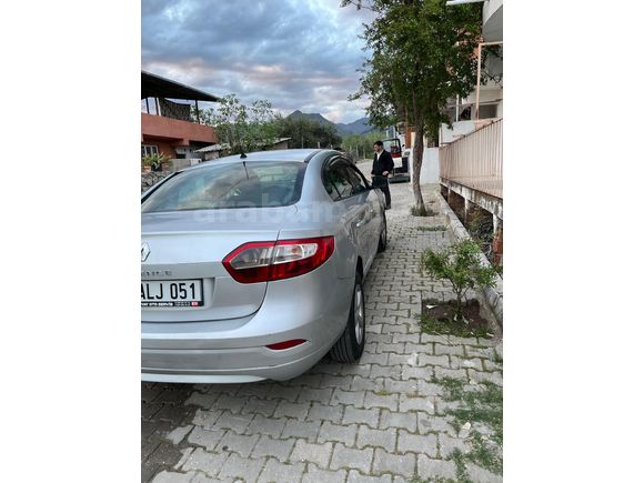 Sahibinden Renault Fluence 1.5 dCi Business 2011 Model