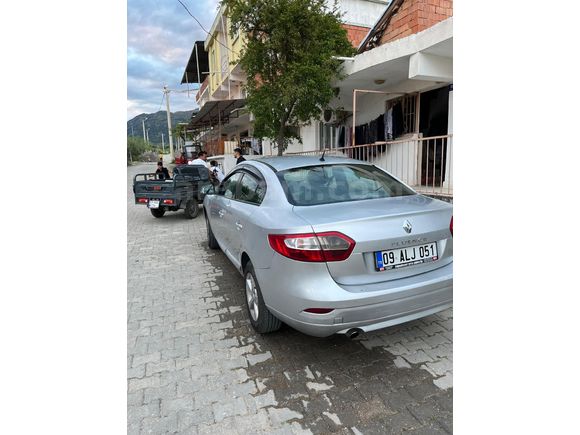 Sahibinden Renault Fluence 1.5 dCi Business 2011 Model