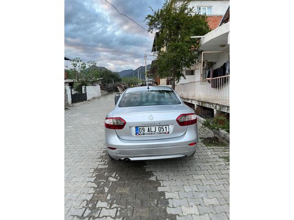 Sahibinden Renault Fluence 1.5 dCi Business 2011 Model