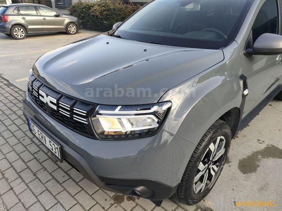 CarMall Otomotiv'den masrafsız hatasız boyasız servis bkm Duster