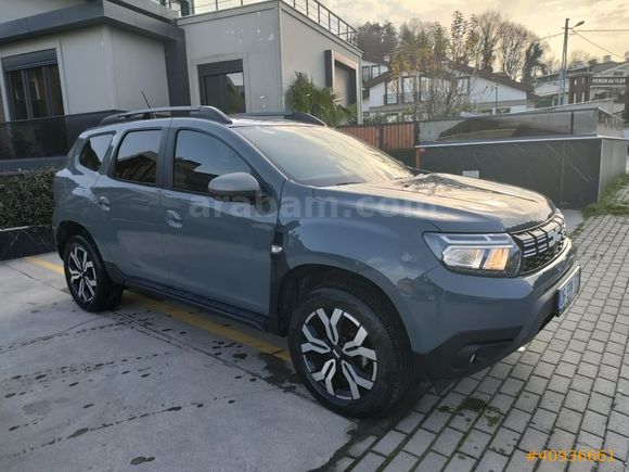 CarMall Otomotiv'den masrafsız hatasız boyasız servis bkm Duster