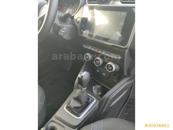 CarMall Otomotiv'den masrafsız hatasız boyasız servis bkm Duster