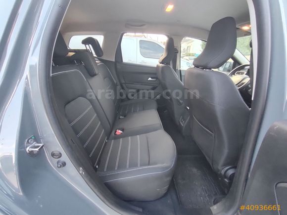 CarMall Otomotiv'den masrafsız hatasız boyasız servis bkm Duster