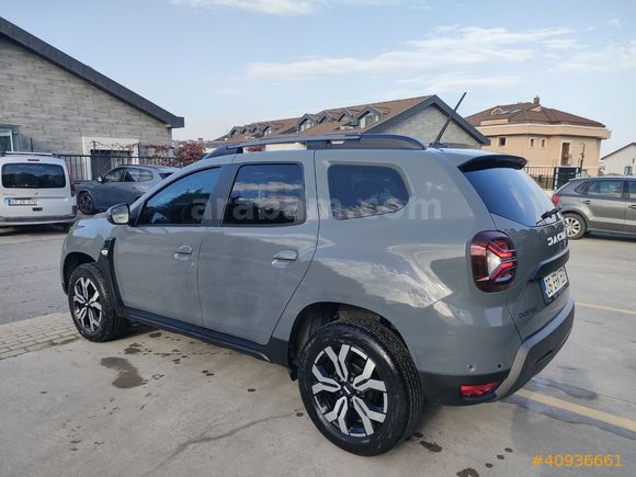 CarMall Otomotiv'den masrafsız hatasız boyasız servis bkm Duster