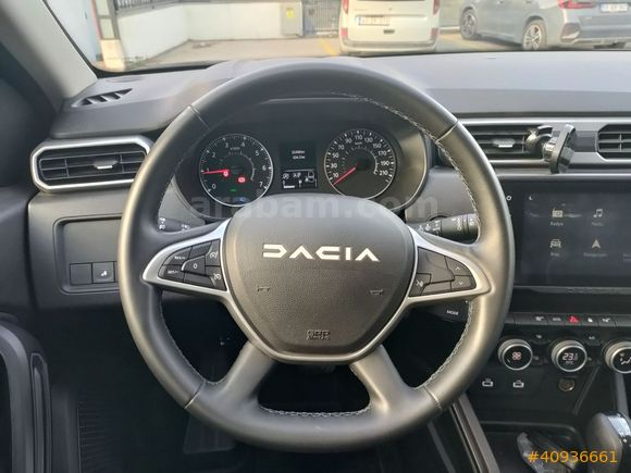 CarMall Otomotiv'den masrafsız hatasız boyasız servis bkm Duster
