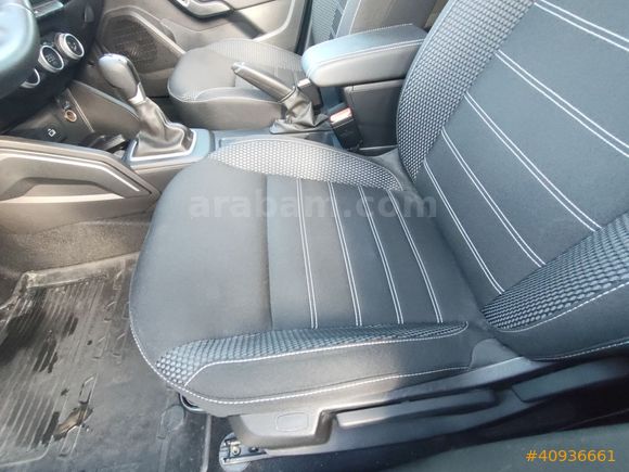 CarMall Otomotiv'den masrafsız hatasız boyasız servis bkm Duster