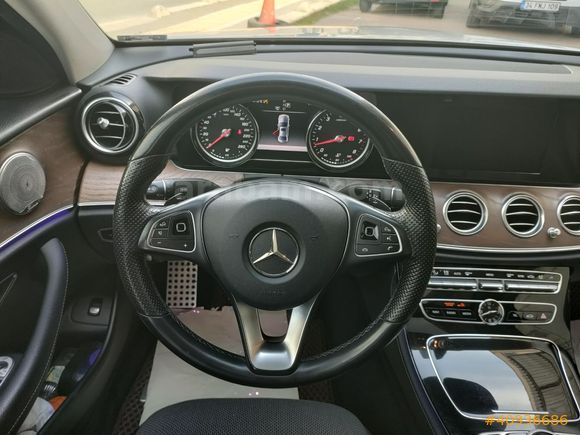 CARMALL OTOMOTİV'DEN E180 BOYA DEĞİŞEN YOK
