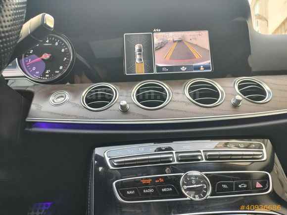 CARMALL OTOMOTİV'DEN E180 BOYA DEĞİŞEN YOK