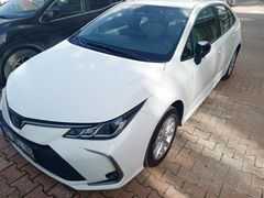 Sıfırdan Farksız Toyota Corolla 1.8 Hybrid Dream 2025 Model  6.001 km Beyaz