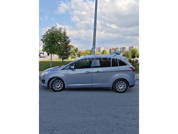Sahibinden Ford C-Max 1.6 SCTi Titanium Grand 2011 Model