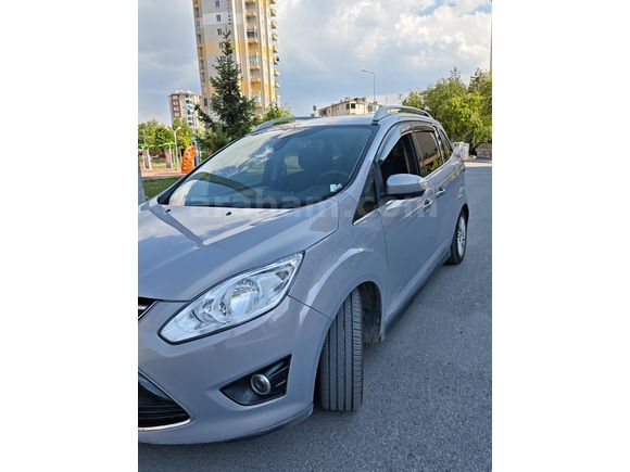 Sahibinden Ford C-Max 1.6 SCTi Titanium Grand 2011 Model