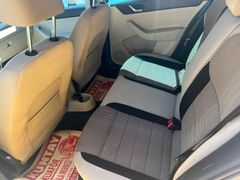 SKODA RAPİD SPACEBACK 1,2 TSI GREENTEC STYLE (OTOMATİK)