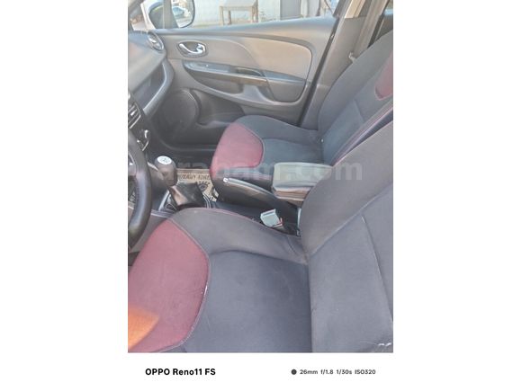Sahibinden Renault Clio 1.2 Joy 2013 Model  179.000 km Siyah