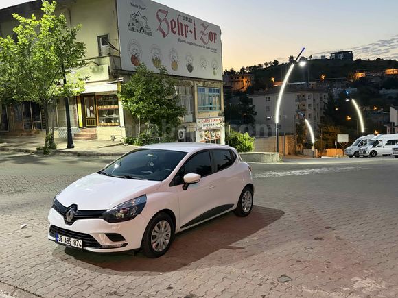 Sahibinden Renault Clio 0.9 TCe Joy 2019 Model  47.000 km Beyaz